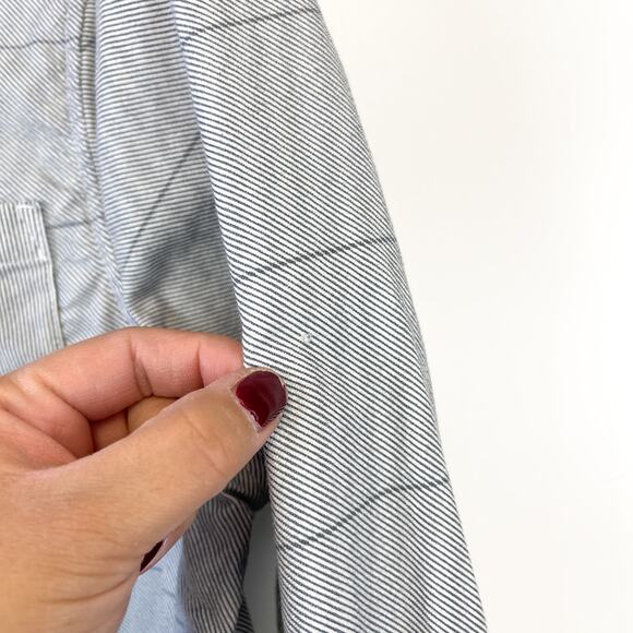 Nike SB Mens M Flannel Button Down Gray Stripe Shirt LS - Picture 3 of 11